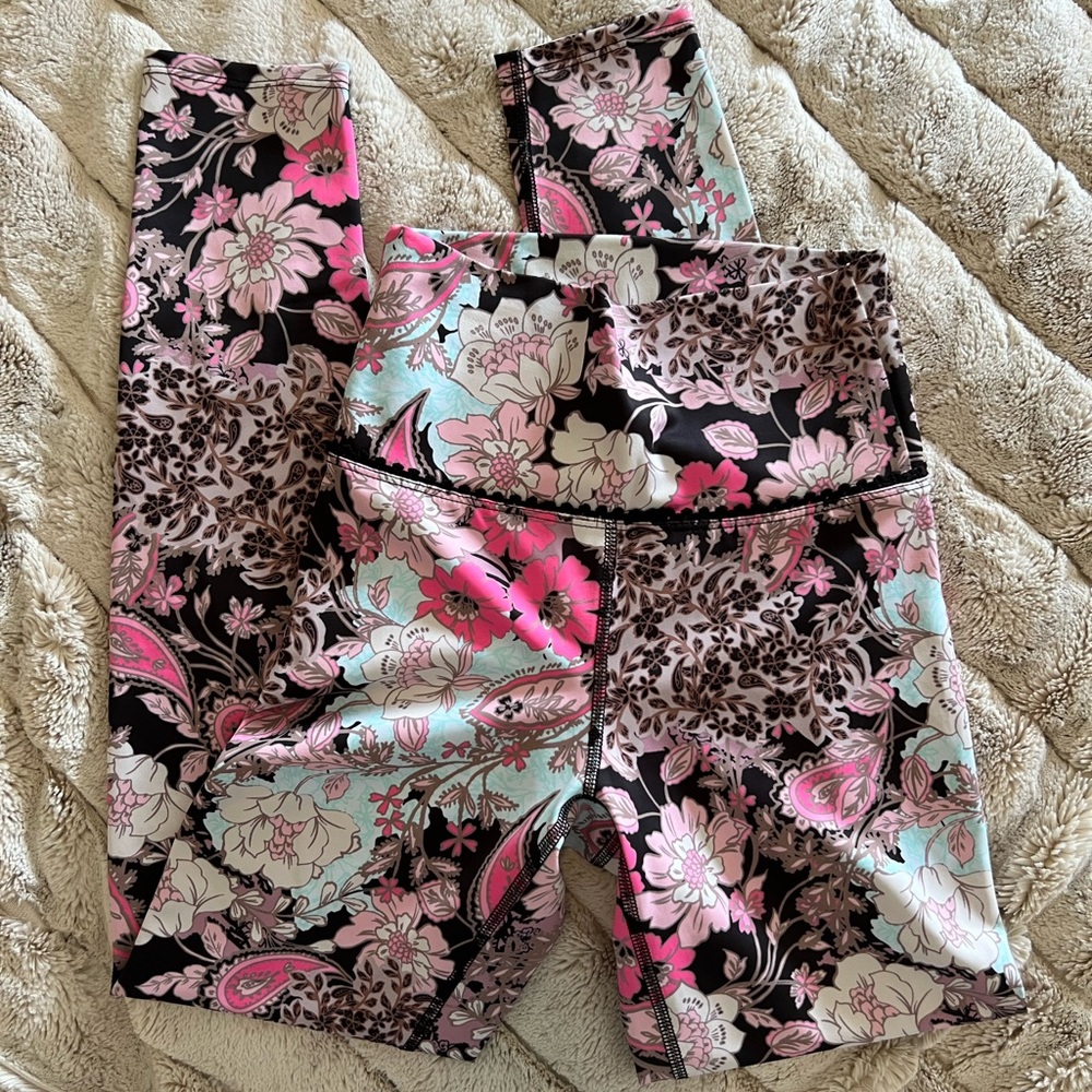 Beach Riot Piper Legging in Fandango Paisley